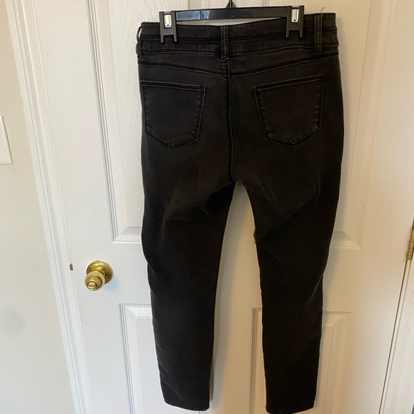 Black Jeans - Picture 3 of 3